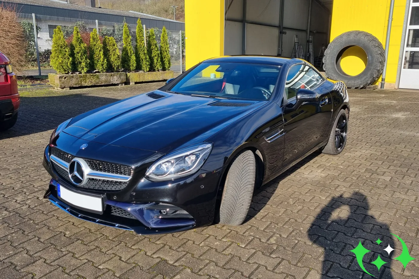 Mercedes SLC nach mehrstufiger Politur, Lack spiegelt